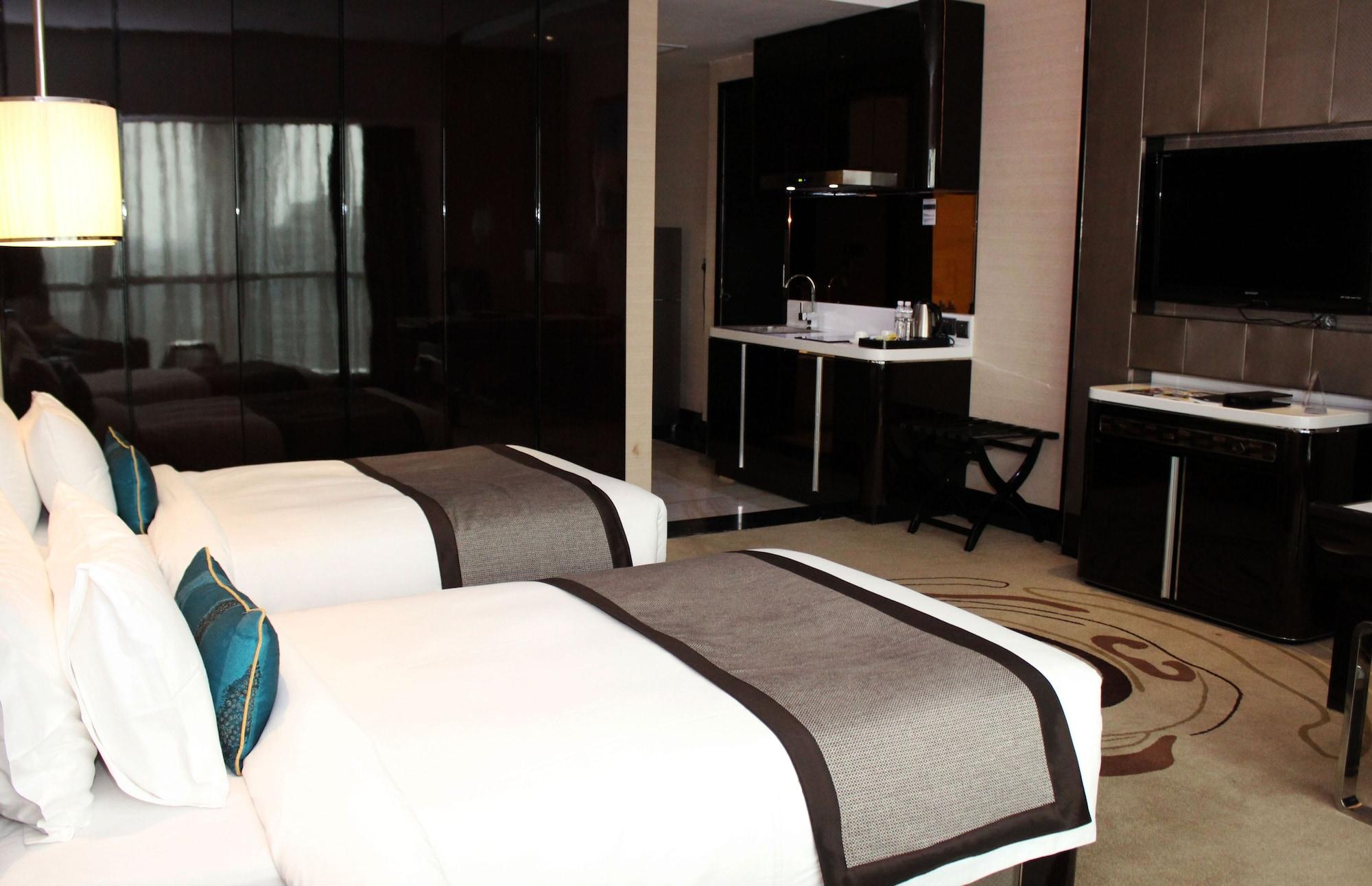 Hotel Pacific Regency 5*